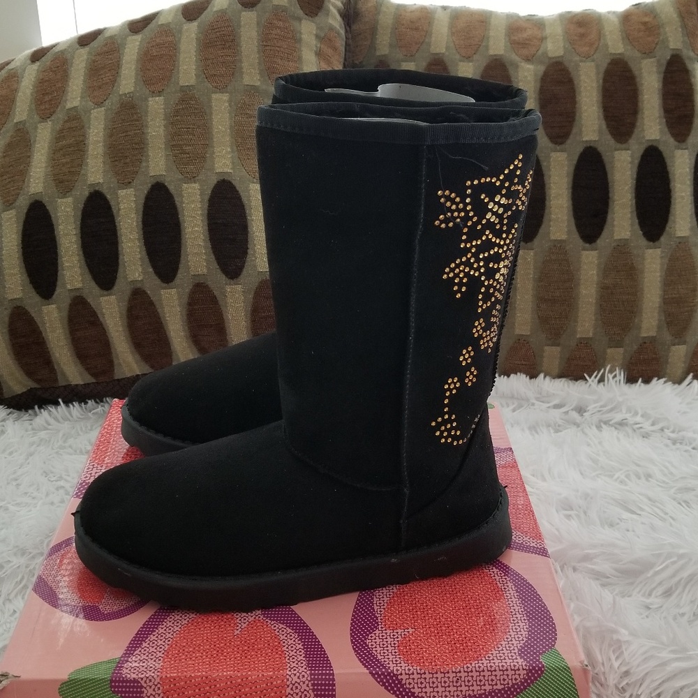 New rhinestone fur booties